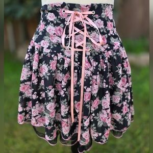 Cider Floral Lace-Up Mini Skirt Whimsigoth NWOT Size Medium